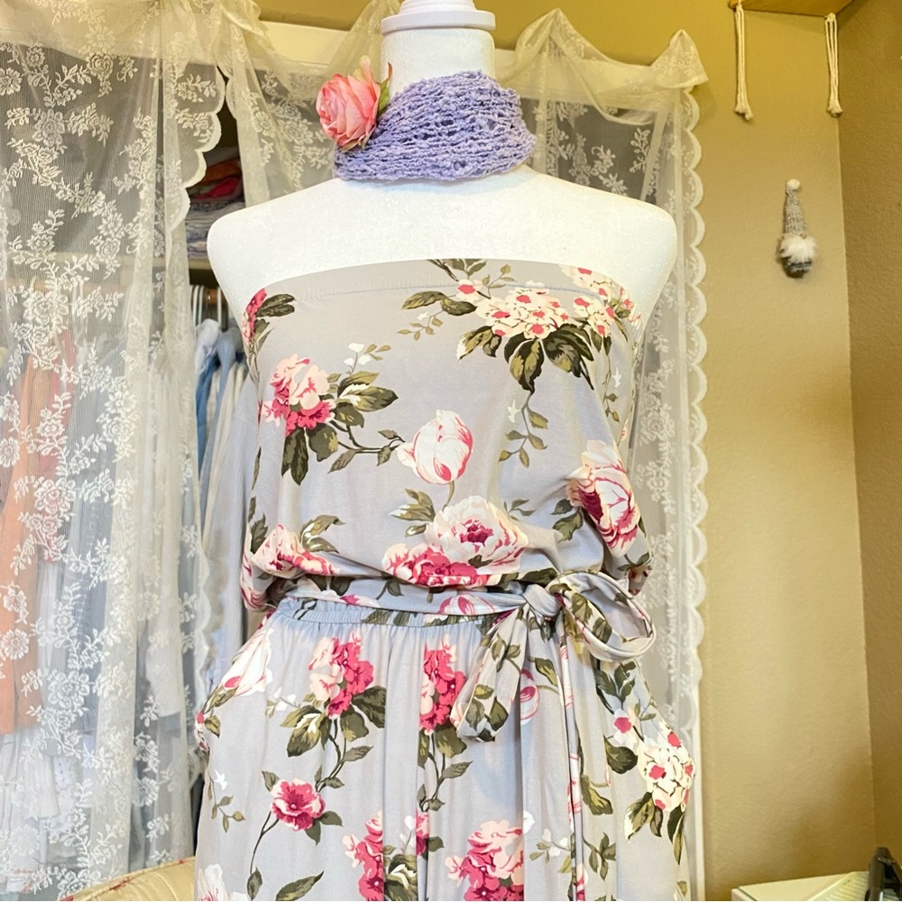 Floral Strapless jumpsuit w/Belt